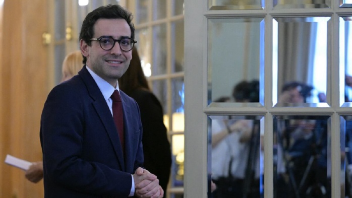 Après Madrid, Paris irrite Alger Après Madrid, Paris irrite Alger