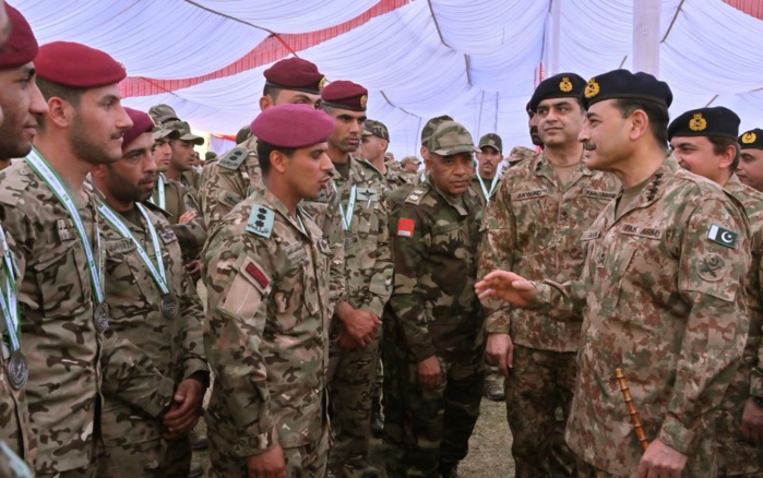 Les FAR concluent avec succès un exercice militaire multinational au Pakistan Les FAR concluent avec succès un exercice militaire multinational au Pakistan
