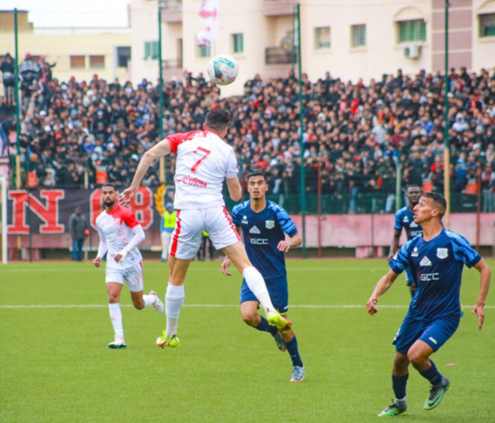 Accroché par le DHJ devant ses supporters, le CODM perd deux points dans son duel avec le KACM. Accroché par le DHJ devant ses supporters, le CODM perd deux points dans son duel avec le KACM.