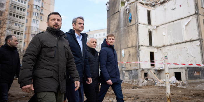 Ukraine: des frappes russes lors du déplacement de Zelensky et du Premier ministre grec à Odessa