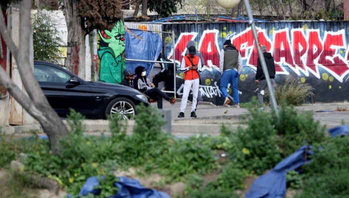 Narcotrafic : 13 membres présumés du gang marseillais "DZ mafia" interpellés en France Narcotrafic : 13 membres présumés du gang marseillais "DZ mafia" interpellés en France