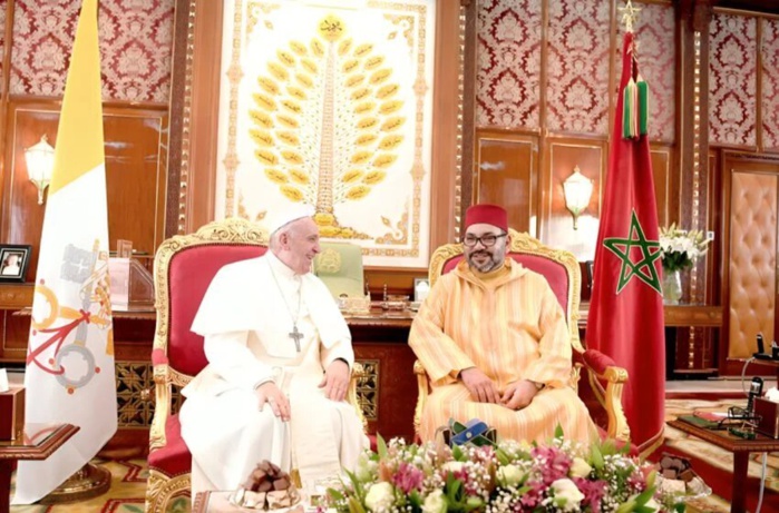 SM le Roi, Amir Al-Mouminine, félicite le Pape François à l’occasion de l'anniversaire de son investiture à la mission papale SM le Roi, Amir Al-Mouminine, félicite le Pape François à l’occasion de l'anniversaire de son investiture à la mission papale
