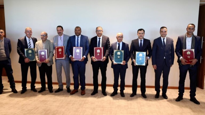 Enseignants : les syndicats et le ministère de tutelle avancent sur les dossiers en stand-by Enseignants : les syndicats et le ministère de tutelle avancent sur les dossiers en stand-by