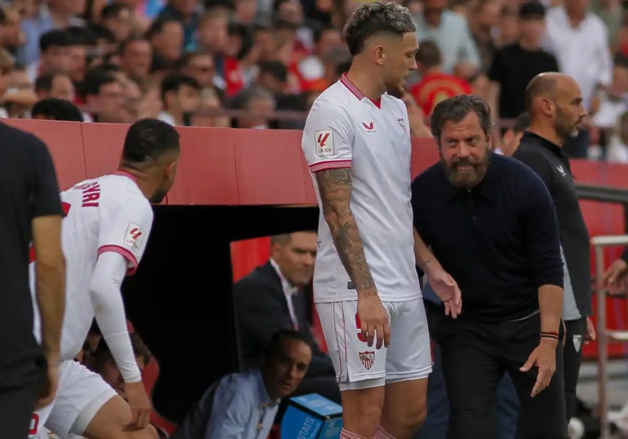 Liga : En-Nesyri vert de colère lors de son remplacement Liga : En-Nesyri vert de colère lors de son remplacement