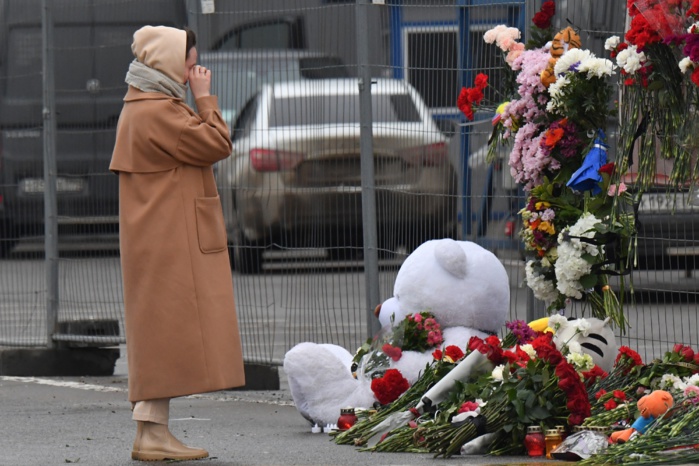 Deuil en Russie après le massacre du Crocus City Hall qui a fait au moins 137 morts Deuil en Russie après le massacre du Crocus City Hall qui a fait au moins 137 morts