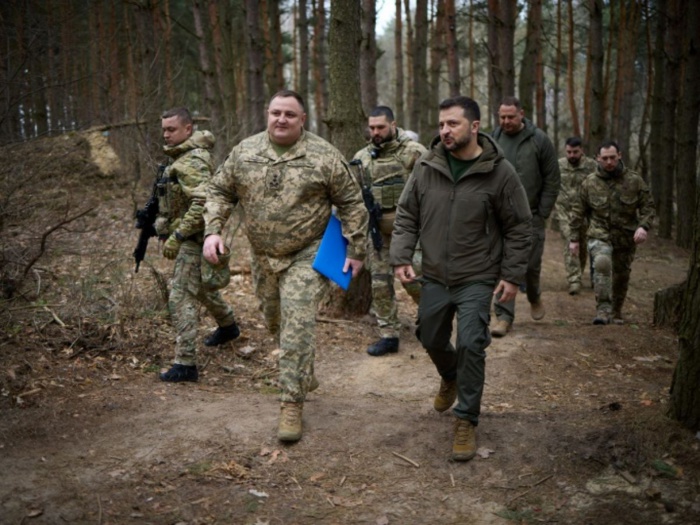 Ukraine : trois morts dans des frappes russes, Kiev réclame des Patriot Ukraine : trois morts dans des frappes russes, Kiev réclame des Patriot