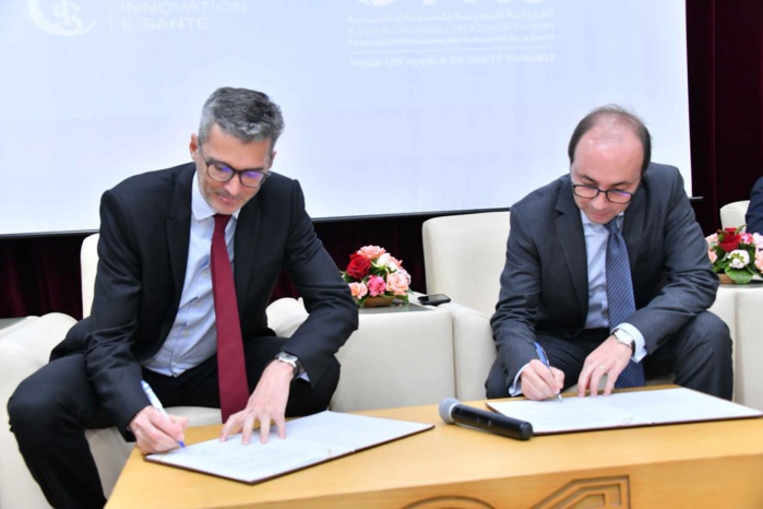 Santé: l'UM5 présente son nouveau Livre Blanc sur la digitalisation et le partage des données Santé: l'UM5 présente son nouveau Livre Blanc sur la digitalisation et le partage des données