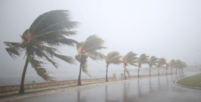 Fortes rafales de vent:  le ministère de l'Equipement appelle à la prudence et à la vigilance sur les routes