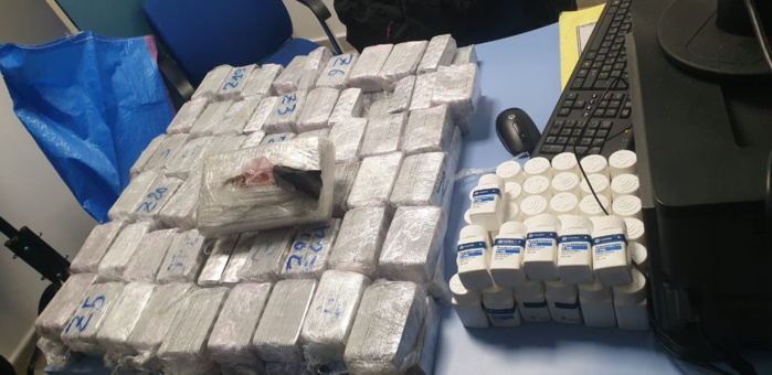 Tanger: interpellation d’un individu pour possession et trafic de drogue et de psychotropes Tanger: interpellation d’un individu pour possession et trafic de drogue et de psychotropes