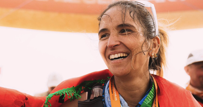 Aziza El Amrany remporte le 38ème marathon des sables Aziza El Amrany remporte le 38ème marathon des sables