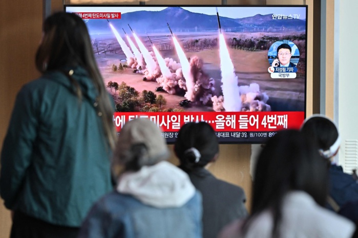 Les deux Corées : Pyongyang tire une salve de missiles balistiques à courte portée Les deux Corées : Pyongyang tire une salve de missiles balistiques à courte portée