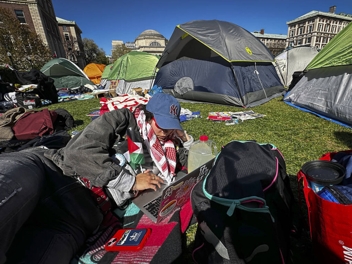 Regain de tensions autour de manifestations pro-palestiniennes sur les campus américains Regain de tensions autour de manifestations pro-palestiniennes sur les campus américains