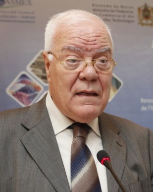 Président de la Fédération Nationale des Industries de Transformation et de Valorisation des Produits de la Pêche (FENIP), M. Hassan Sentissi El Idrissi répond à nos questions. Président de la Fédération Nationale des Industries de Transformation et de Valorisation des Produits de la Pêche (FENIP), M. Hassan Sentissi El Idrissi répond à nos questions.