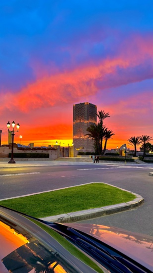 Une aurore boréale, issue d’une tempête solaire, fait son apparition au Maroc Une aurore boréale, issue d’une tempête solaire, fait son apparition au Maroc