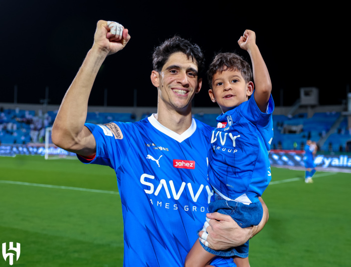 Saudi Pro League 2023-2024 :  Bounou et coéquipiers officiellement Champions ! Saudi Pro League 2023-2024 :  Bounou et coéquipiers officiellement Champions !