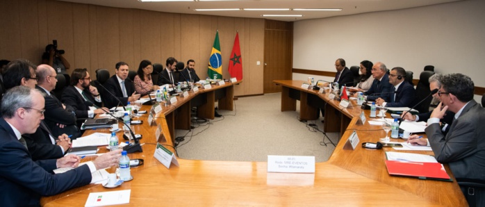 Le Maroc et Brésil examinent les possibilité de rétablir la liaison aérienne directe Le Maroc et Brésil examinent les possibilité de rétablir la liaison aérienne directe