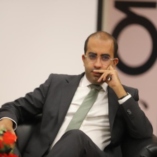 Analyste économique et financier, Zakaria Garti nous livre son analyse de la décompensation partielle annoncée par le gouvernement. Analyste économique et financier, Zakaria Garti nous livre son analyse de la décompensation partielle annoncée par le gouvernement.