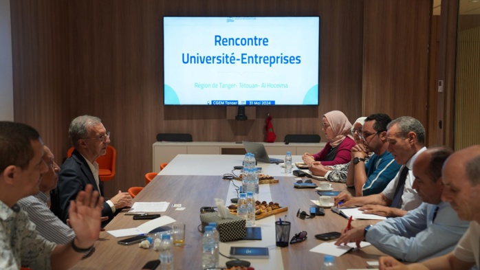 Région TTA: Vers l'élaboration d'une feuille de route alignant formation, recherche scientifique et marché du travail Région TTA: Vers l'élaboration d'une feuille de route alignant formation, recherche scientifique et marché du travail