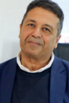 Président de l’Association pour la Gestion Intégrée des Ressources (AGIR), enseignant en génie du littoral à la Faculté des Sciences et Techniques d’Al Hoceima et expert en gestion adaptative des écosystèmes marins, Houcine Nibani répond à nos questions. Président de l’Association pour la Gestion Intégrée des Ressources (AGIR), enseignant en génie du littoral à la Faculté des Sciences et Techniques d’Al Hoceima et expert en gestion adaptative des écosystèmes marins, Houcine Nibani répond à nos questions.
