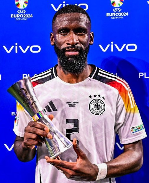 100% de tacles réussis. 💪 100% de duels gagnés. 😤 7 récupérations. 4 dégagements. 2 interceptions. 👁️ 0 fois dribblé 100% de tacles réussis. 💪 100% de duels gagnés. 😤 7 récupérations. 4 dégagements. 2 interceptions. 👁️ 0 fois dribblé