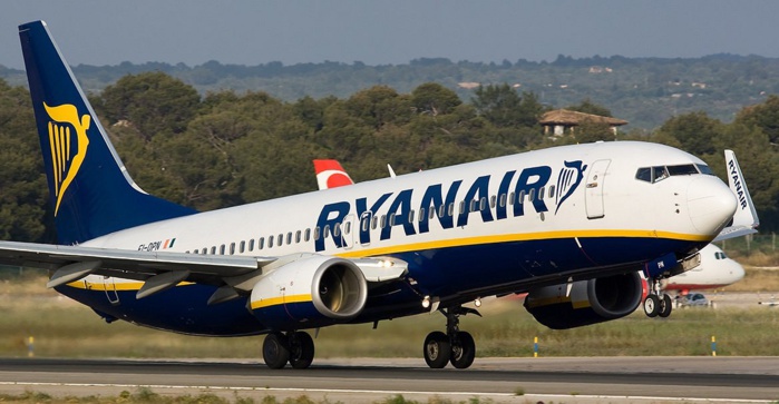 Un avion de Ryanair atterrit en urgence à Marrakech à cause d'une altercation Un avion de Ryanair atterrit en urgence à Marrakech à cause d'une altercation