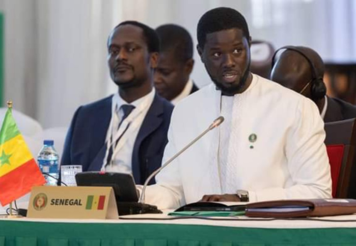 Retrait de la CEDEAO: le président sénégalais, "facilitateur", souligne la nécessité du dialogue avec les trois Etats sahéliens Retrait de la CEDEAO: le président sénégalais, "facilitateur", souligne la nécessité du dialogue avec les trois Etats sahéliens