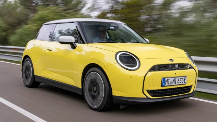 Mini Cooper SE, fabriquée en Chine, germano-britannique d’origine 