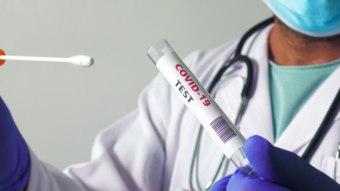 Le Covid fait encore 1.700 morts par semaine, selon l'OMS