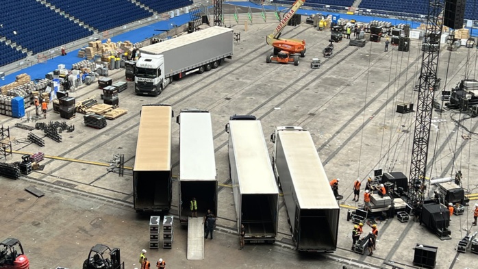 Real / Présentation de Mbappé: Santiago Bernabéu en préparation ! Real / Présentation de Mbappé: Santiago Bernabéu en préparation !