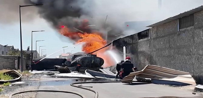 Berrechid : un incendie ravage une unité industrielle Berrechid : un incendie ravage une unité industrielle