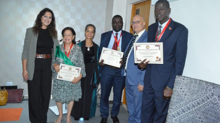 Fondation Trophée de l'Africanité : Faire de la surpopulation une opportunité et non un handicap Fondation Trophée de l'Africanité : Faire de la surpopulation une opportunité et non un handicap