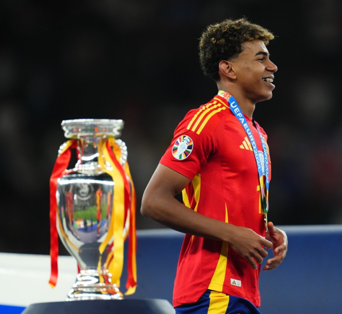 Football: La liste incroyable des records de Lamine Yamal Nasraoui : Football: La liste incroyable des records de Lamine Yamal Nasraoui :