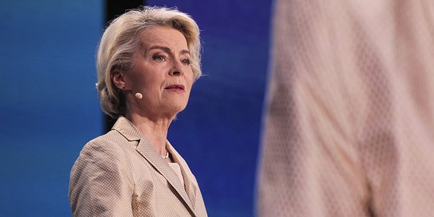Ursula von der Leyen réélue présidente de la Commission européenne Ursula von der Leyen réélue présidente de la Commission européenne