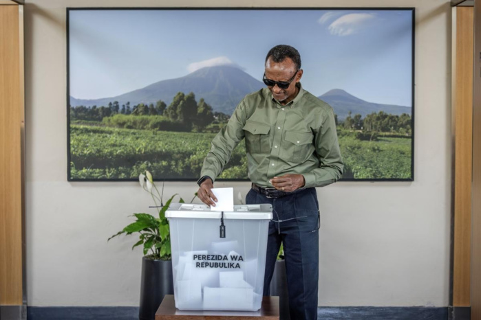 Rwanda: Kagame réélu président pour un 4e mandat, avec 99,18% des voix Rwanda: Kagame réélu président pour un 4e mandat, avec 99,18% des voix
