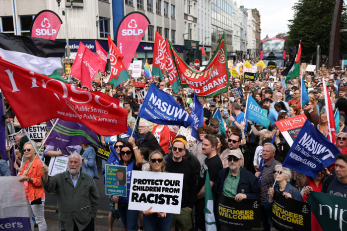Royaume-Uni : Charles III dénonce les violences et appelle à l'unité Royaume-Uni : Charles III dénonce les violences et appelle à l'unité