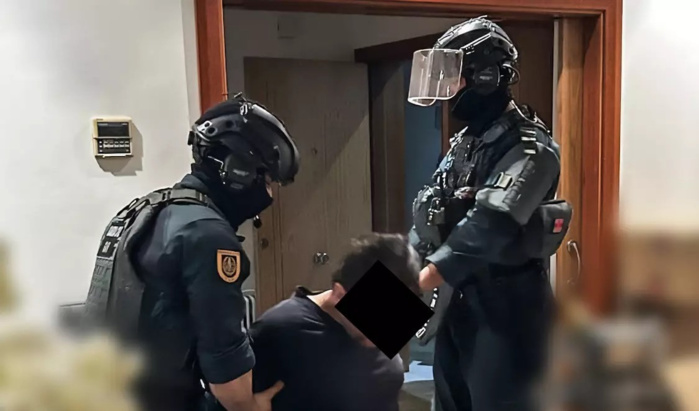 Espagne : Arrestation d'un trafiquant de migrants recherché par le Maroc Espagne : Arrestation d'un trafiquant de migrants recherché par le Maroc