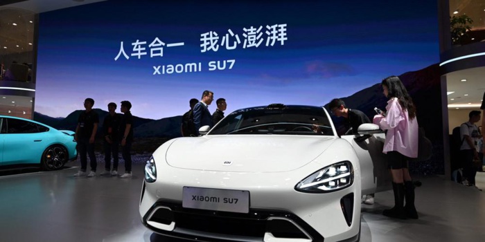 L'UE veut taxer pendant cinq ans les voitures électriques venant de Chine, y compris les Tesla L'UE veut taxer pendant cinq ans les voitures électriques venant de Chine, y compris les Tesla