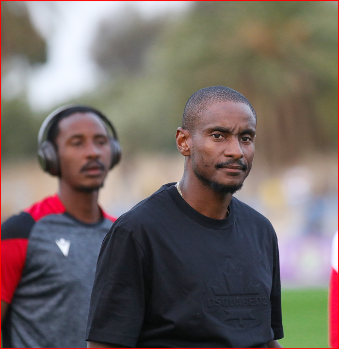 Les occasions ratées, le manque de réussite et quelques décisions de l'arbitre ont desservi le Wydad face au MAS ! Les occasions ratées, le manque de réussite et quelques décisions de l'arbitre ont desservi le Wydad face au MAS !