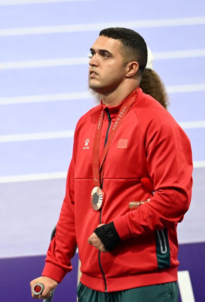 Zakaria Derhem lors de la Céremonie officielle d'attribution des médailles !Photo Chidmi Zakaria Derhem lors de la Céremonie officielle d'attribution des médailles !Photo Chidmi