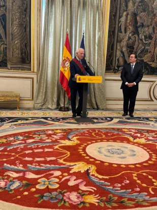L'Espagne décerne à André Azoulay l'une de ses plus illustres distinctions honorifiques L'Espagne décerne à André Azoulay l'une de ses plus illustres distinctions honorifiques