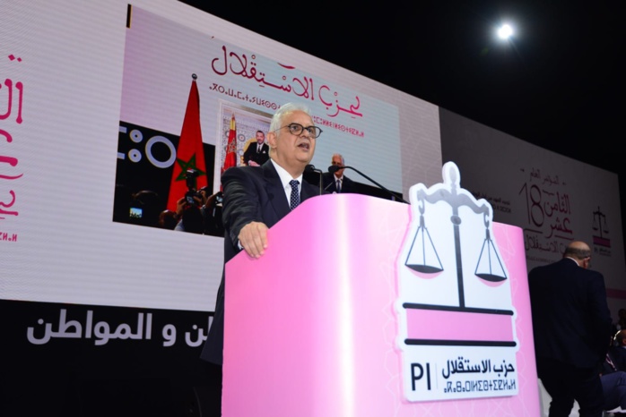 Droits réservés. Droits réservés.