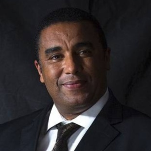 Zakaria Abouddahab, expert en relations internationales et Professeur à l’Université Mohammed V à Rabat. Zakaria Abouddahab, expert en relations internationales et Professeur à l’Université Mohammed V à Rabat.
