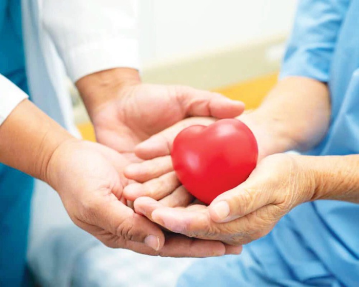 L’OMS insiste sur l’importance d’intégrer les soins palliatifs dans les systèmes de santé. L’OMS insiste sur l’importance d’intégrer les soins palliatifs dans les systèmes de santé.