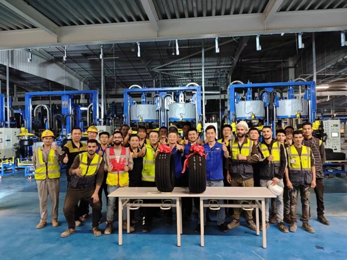 La production de pneus est officiellement lancée à l'usine Sentury Maroc. La production de pneus est officiellement lancée à l'usine Sentury Maroc.