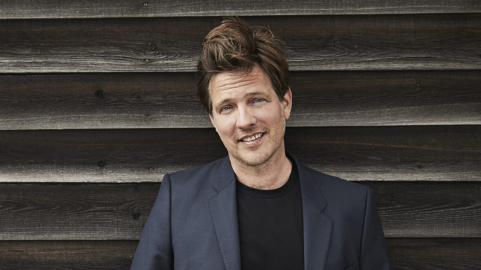 Thomas Vinterberg à la tête du jury du FIFM 2024 : Un maître du cinéma européen pour présider la 21e édition Thomas Vinterberg à la tête du jury du FIFM 2024 : Un maître du cinéma européen pour présider la 21e édition