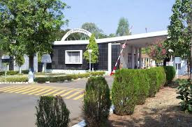 Siége de la firme indienne Ordnance Factory Varangaon. Siége de la firme indienne Ordnance Factory Varangaon.