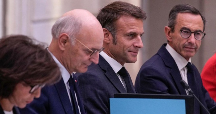Une armada de ministres, d’élus et d’intellectuels accompagne Emmanuel Macron au Maroc