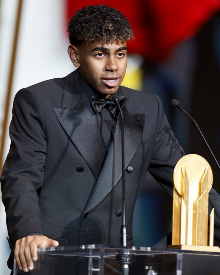 Cérémonie Ballon d'Or / Trophée Kopa : Lamine Yamal lauréat Cérémonie Ballon d'Or / Trophée Kopa : Lamine Yamal lauréat