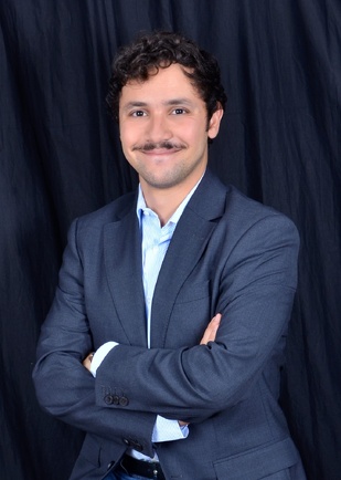 Ali Benyahia, Doctorant en Economie de l'Energie. Ali Benyahia, Doctorant en Economie de l'Energie.