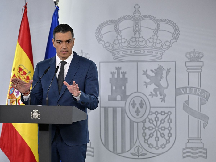 Inondations en Espagne: Sánchez annonce de nouvelles mesures de soutien pour près de 3,8 milliards d'euros Inondations en Espagne: Sánchez annonce de nouvelles mesures de soutien pour près de 3,8 milliards d'euros